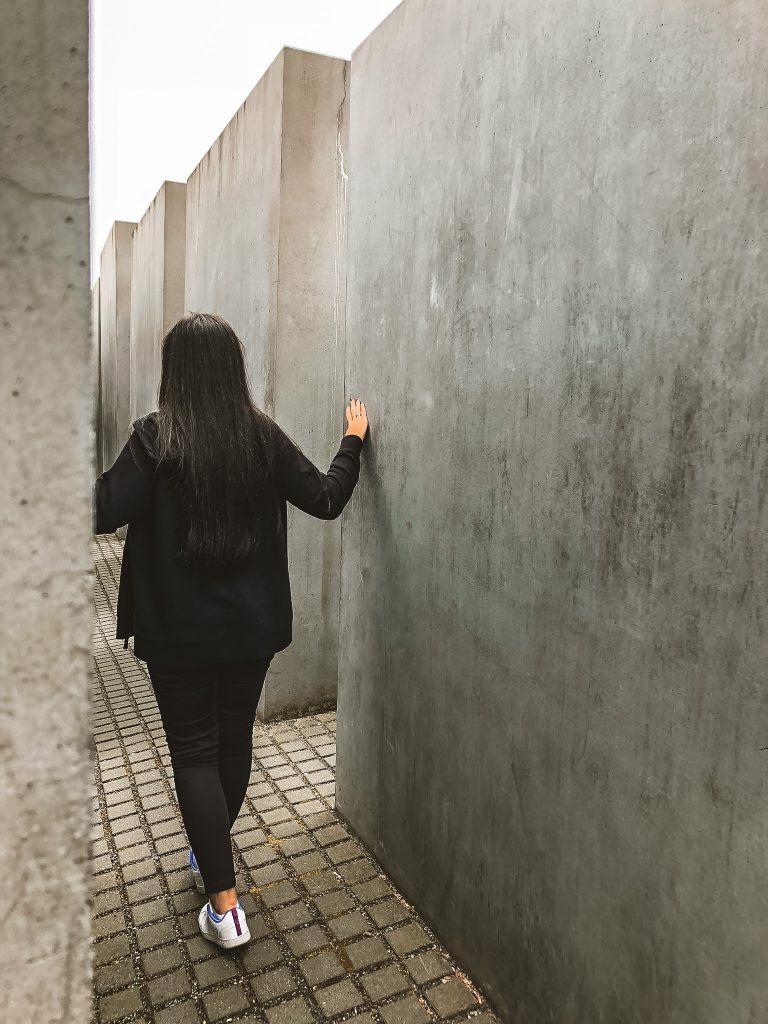 Monumento memorial a las víctimas al Holocausto